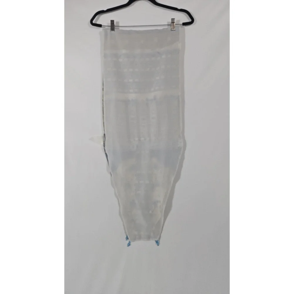 Pier1 Table Runner 14